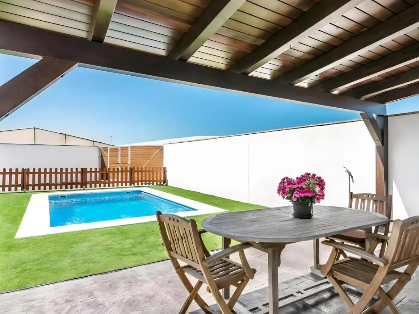 Bungalow Para Familias Y Parejas 카디스
